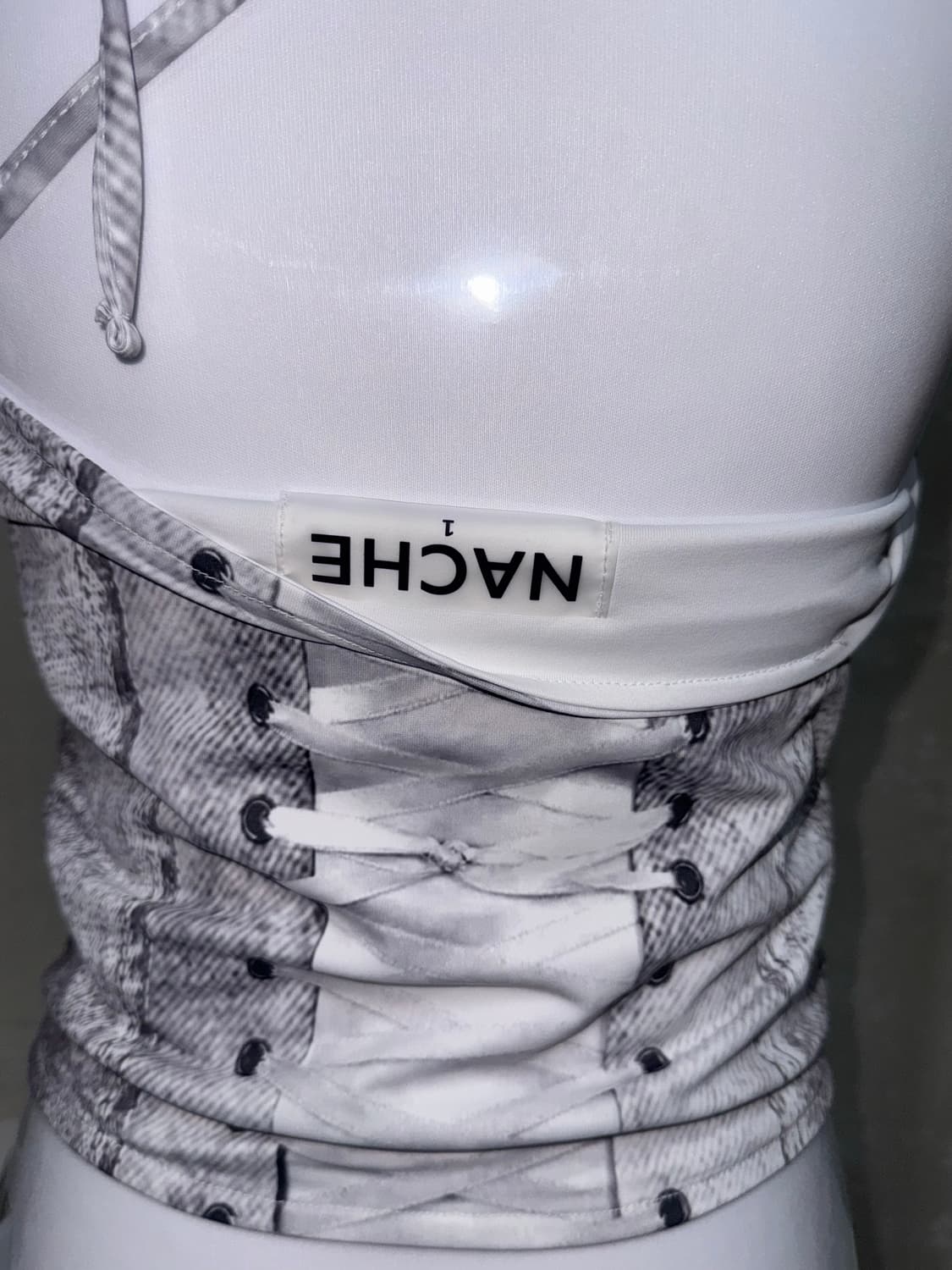 Nache laceup halter neck sleeveless 상품이미지4