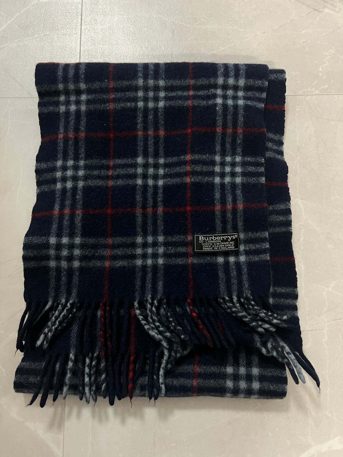 버버리 머플러 상품이미지1