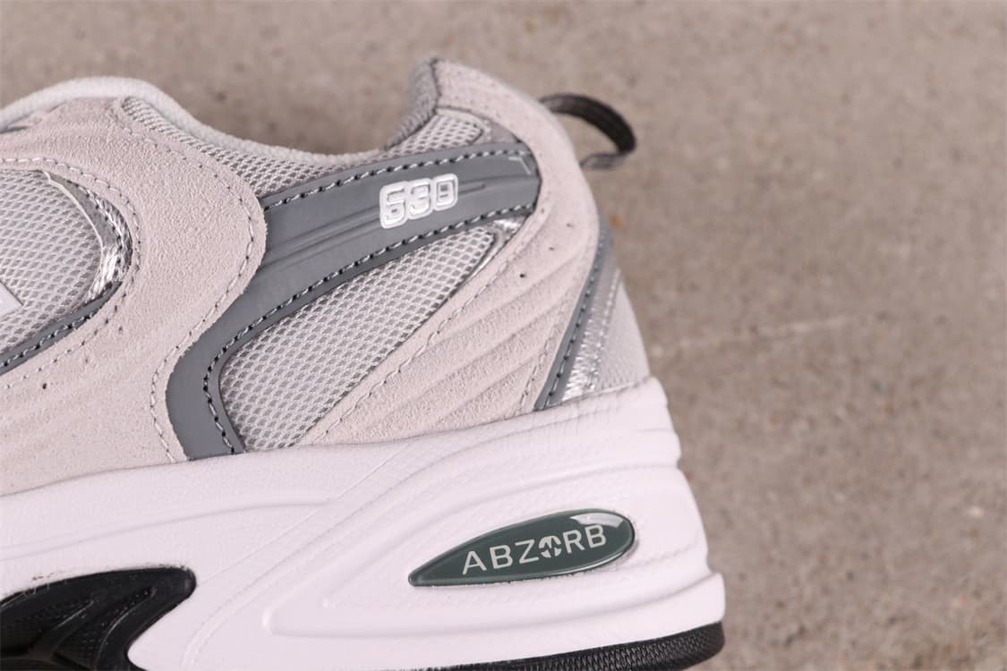 뉴발란스 530 Nb 운동화 커플룩 상품이미지8