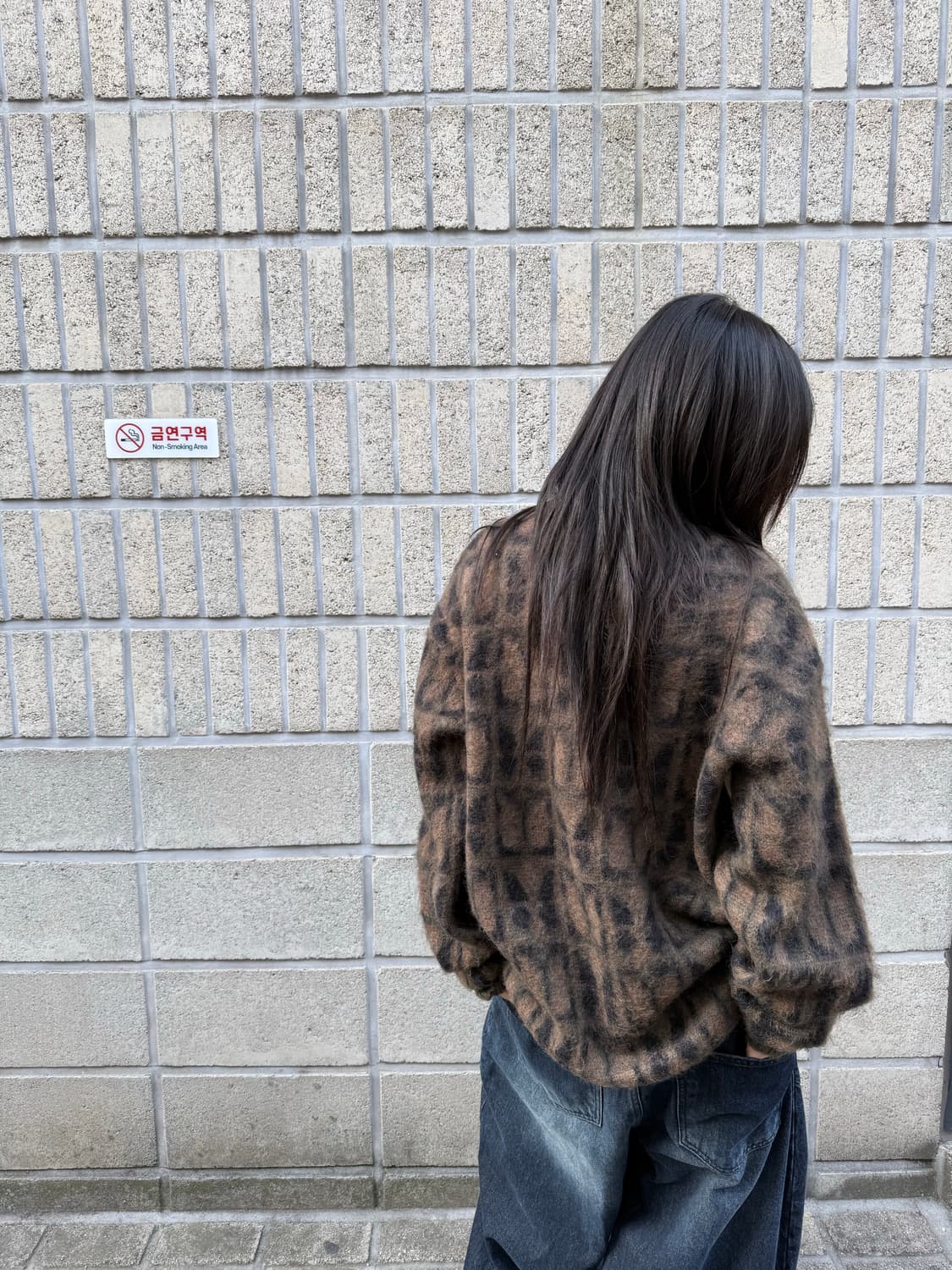 니들스 빠삐용 브라운 패턴 가디건 상품이미지9