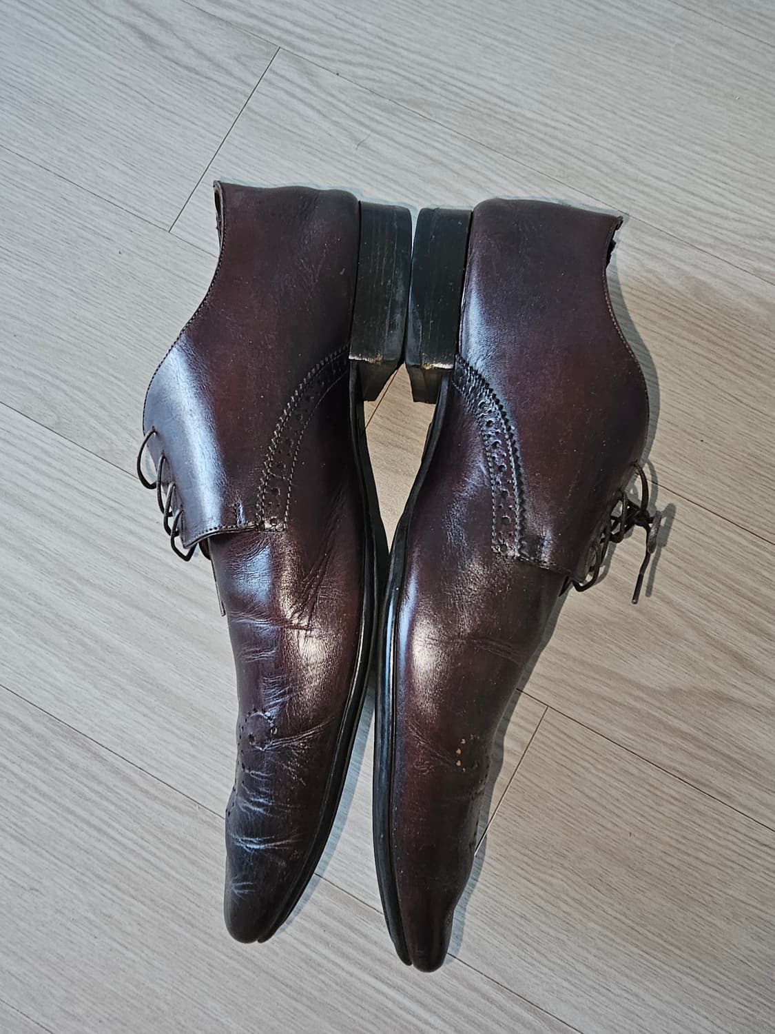 루이비통 남성 브라운 윙팁 구두 상품이미지3