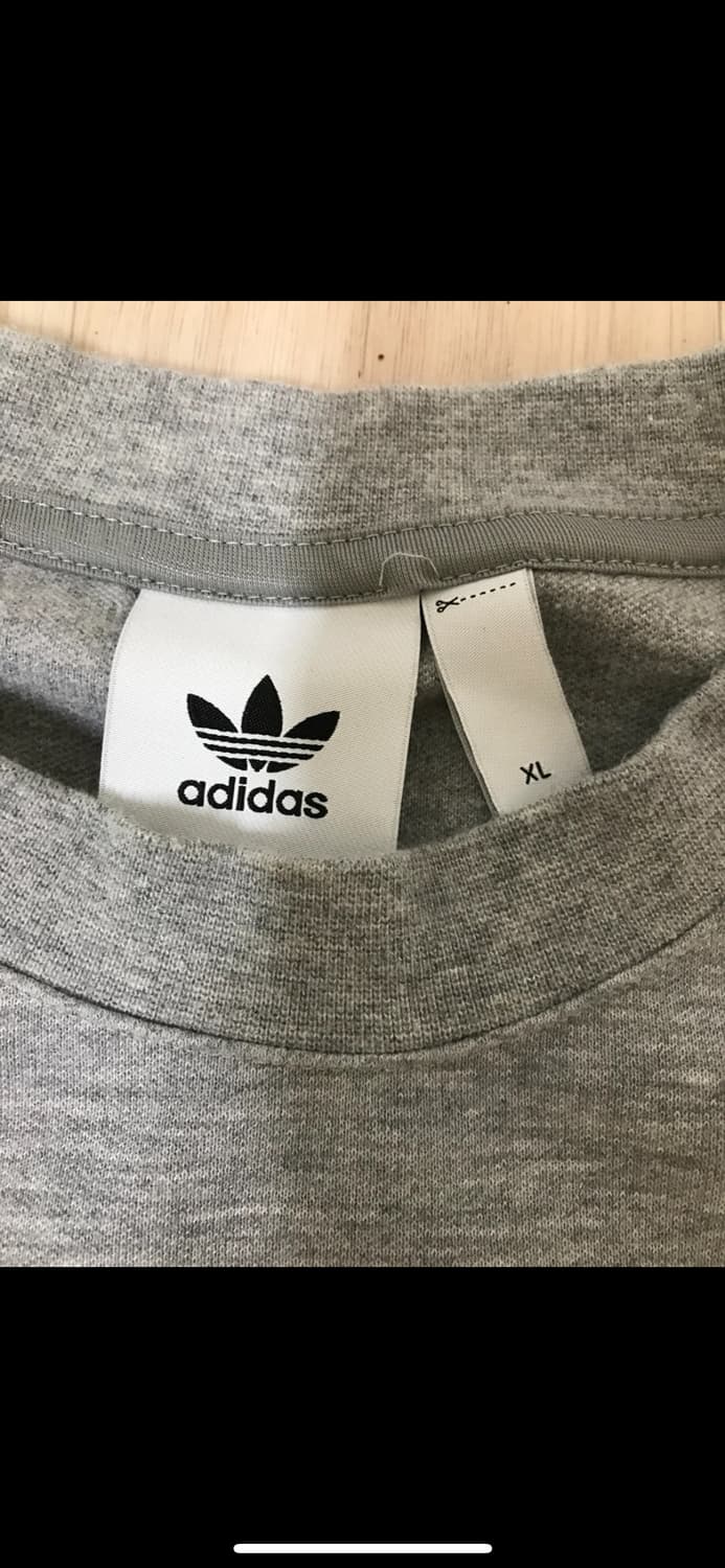 아디다스 맨투맨(사이즈별로 있어요) 상품이미지5