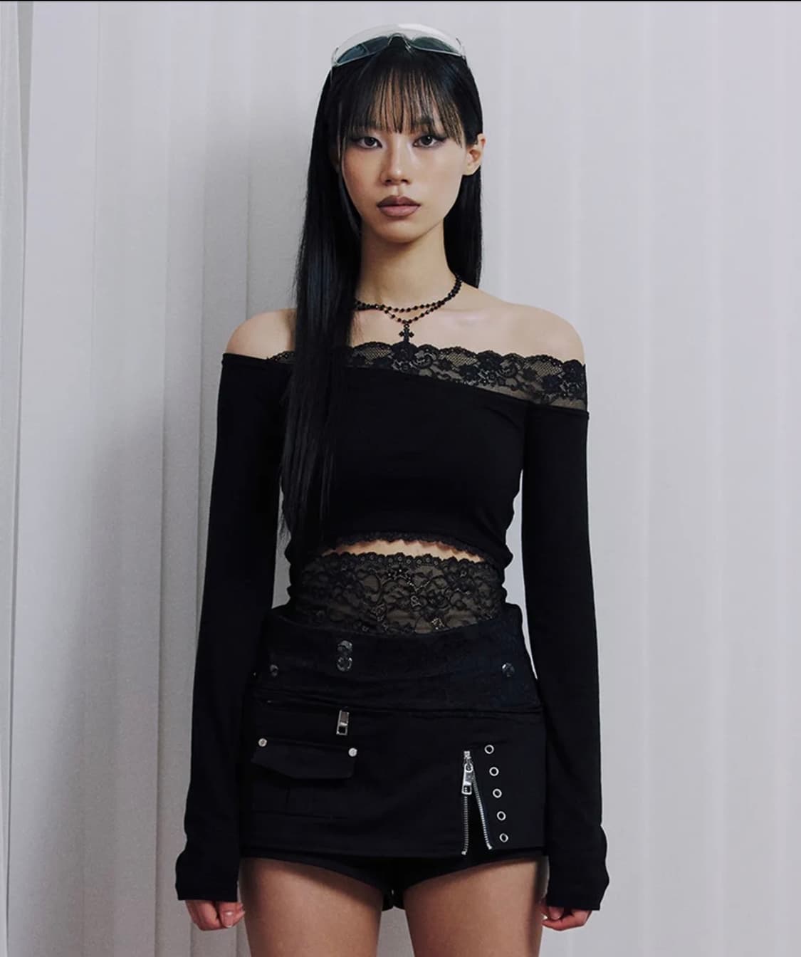 일리오 레이스 오프숄더 미착용 판매 상품이미지1