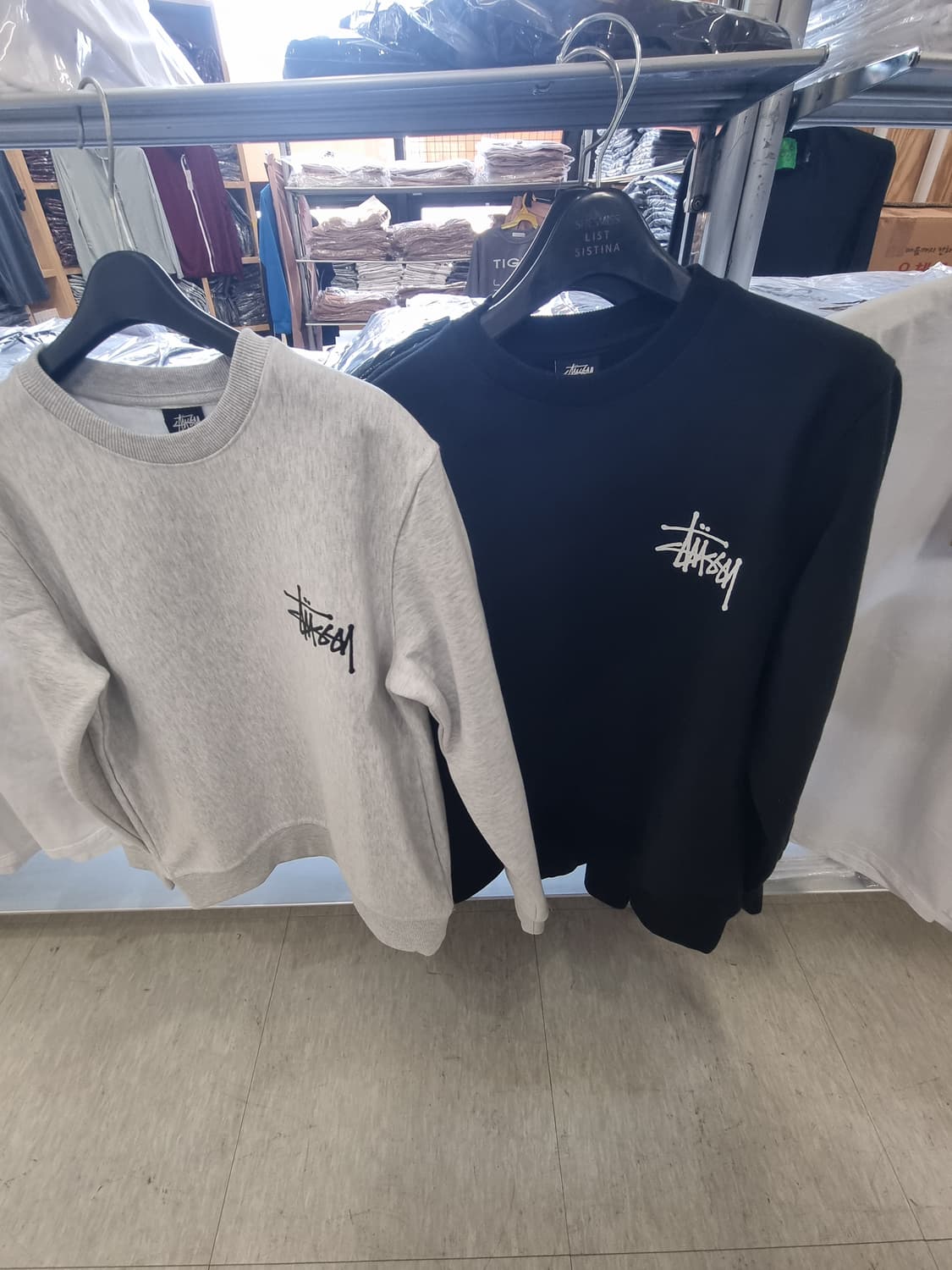 스투시 기모 맨투맨 상품이미지1