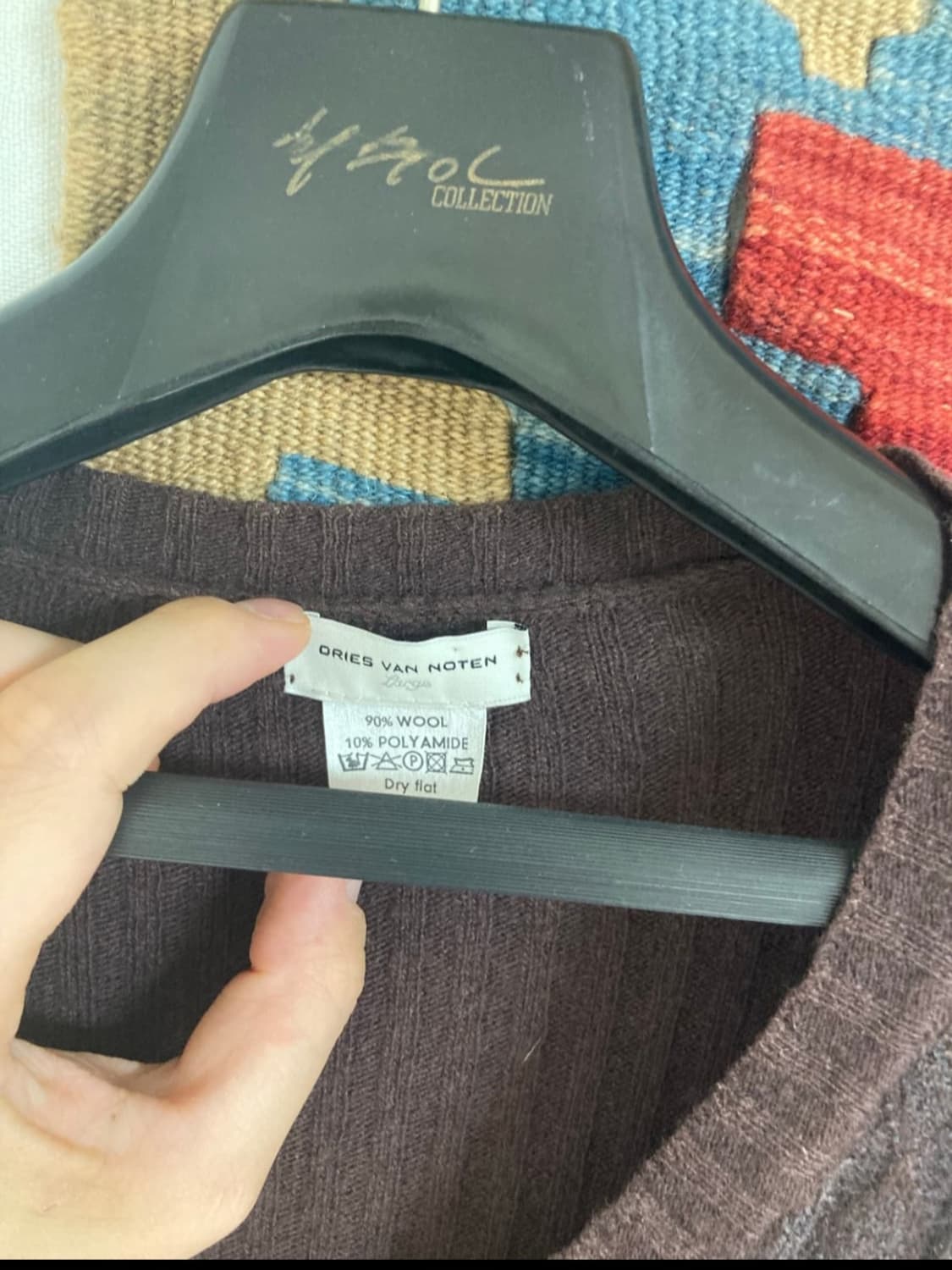 드리스반노튼 브이넥 니트 상품이미지2