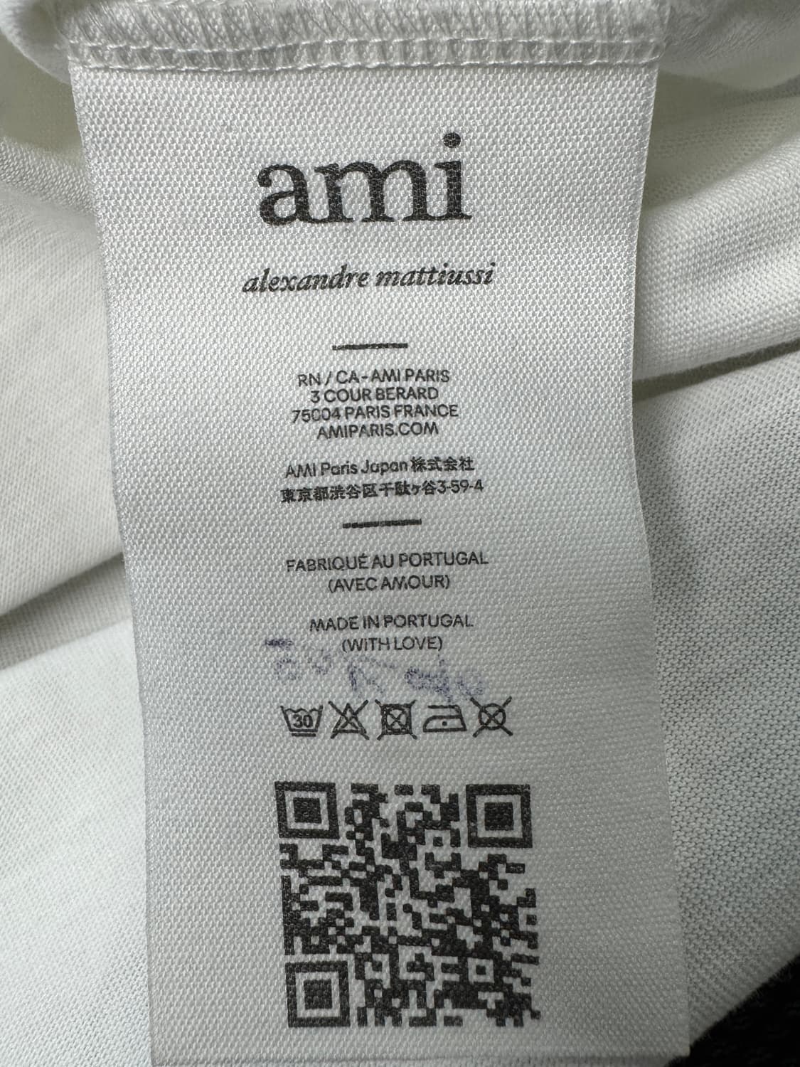 AMI PARIS 아미 레드 스몰하트 자수로고 오버핏 반팔 화이트 티셔츠 상품이미지7