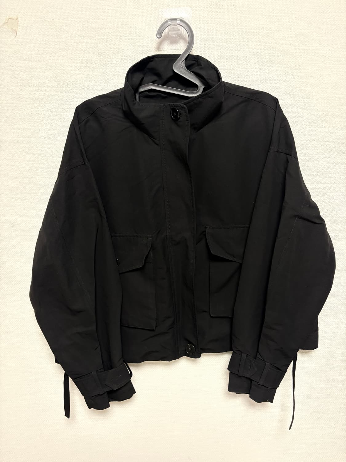 미쏘 블랙 바람막이 상품이미지1