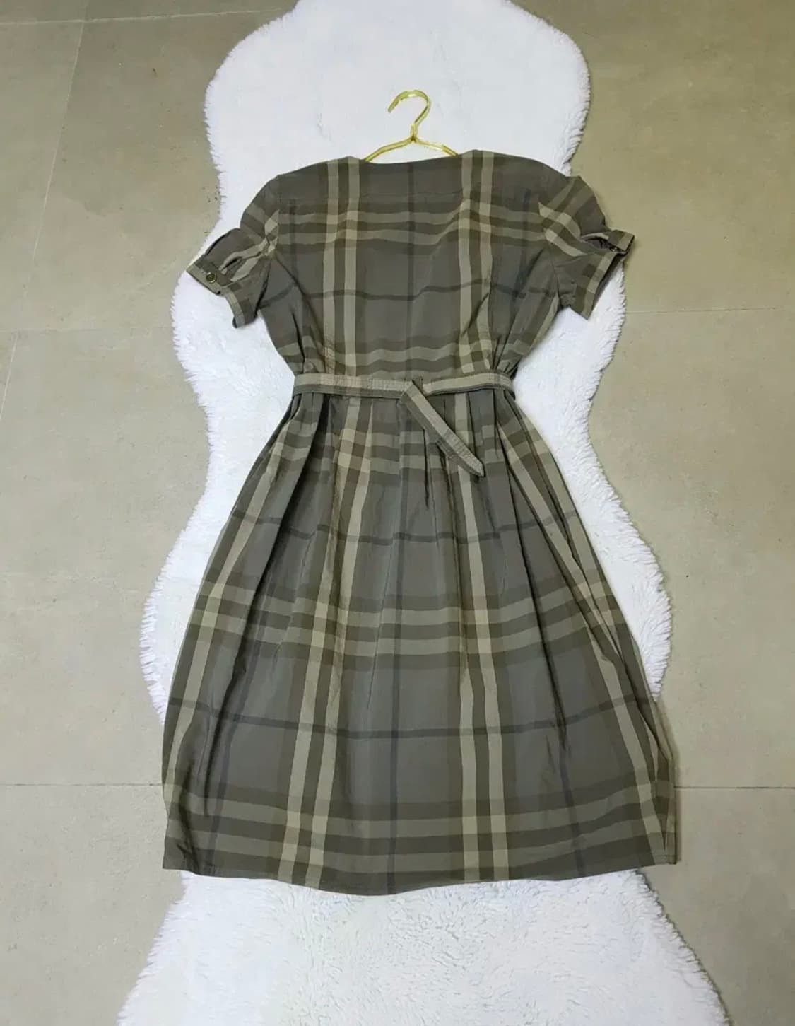 정품 버버리. 채크 원피스. 66 상품이미지6