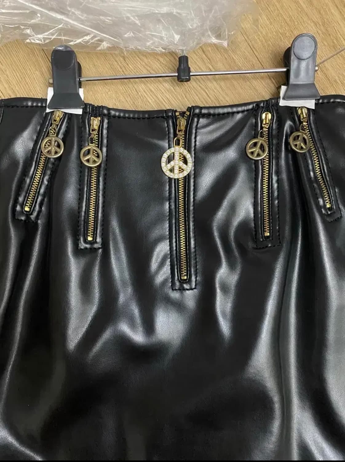 모스키노 피스마크 빈티지 컬렉션 상품이미지1