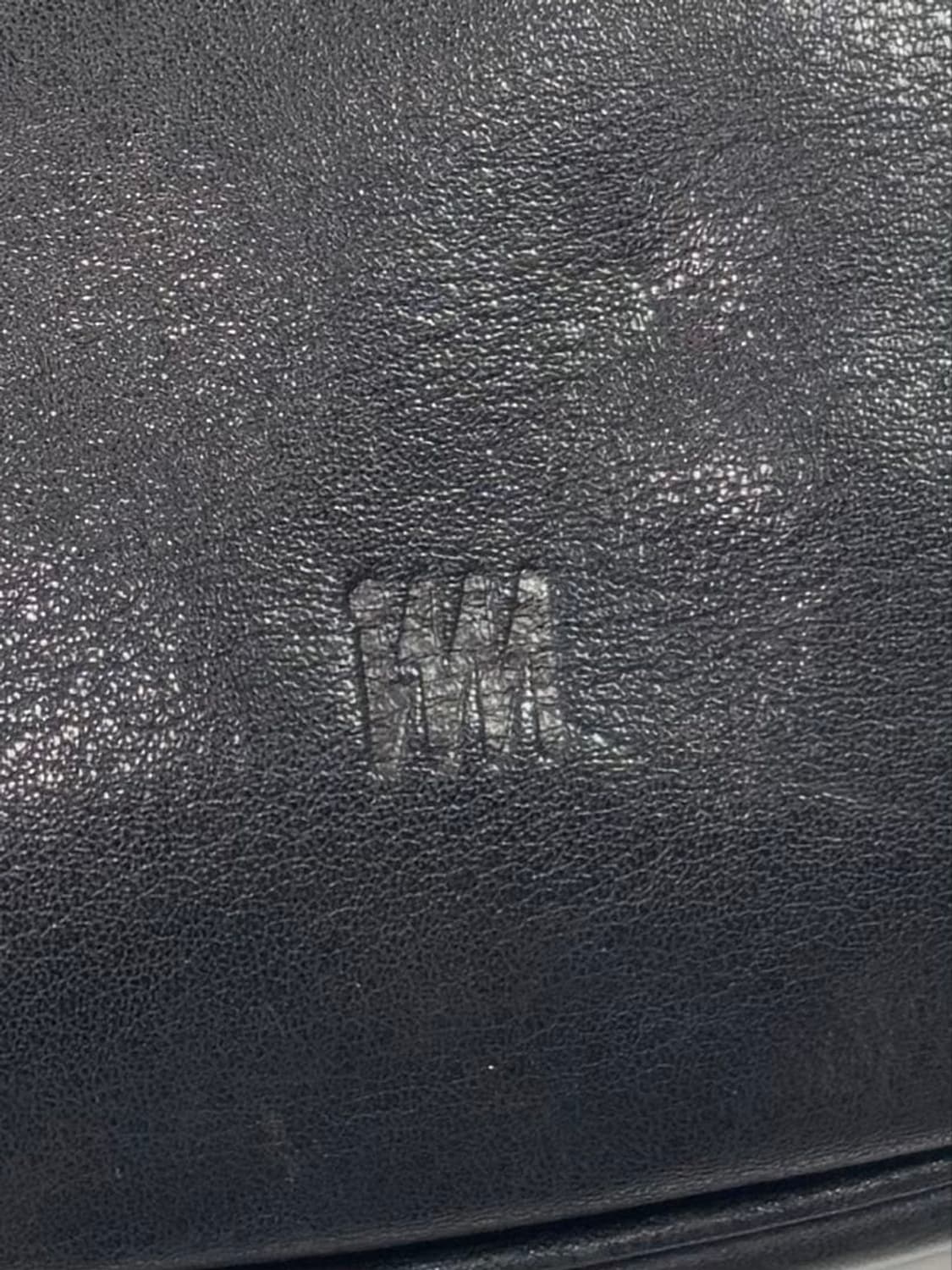 이세이미야케 im product 소가죽 숄더백 상품이미지9