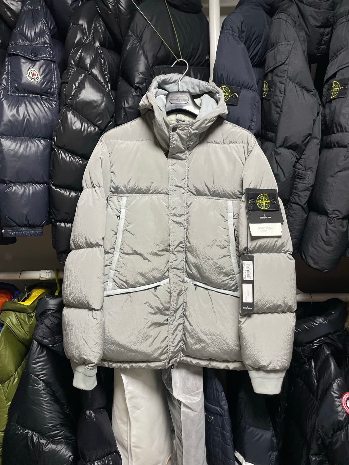 [M사이즈] 21FW 스톤아일랜드 나일론 메탈 다운 패딩 자켓 상품이미지1