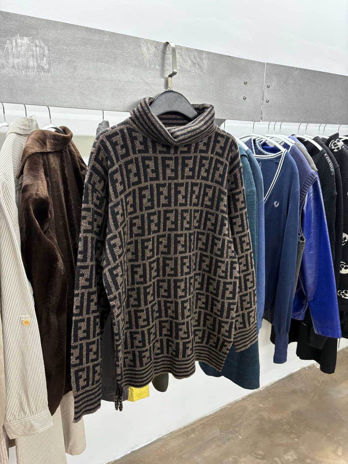 Fendi 주카 니트 상품이미지1