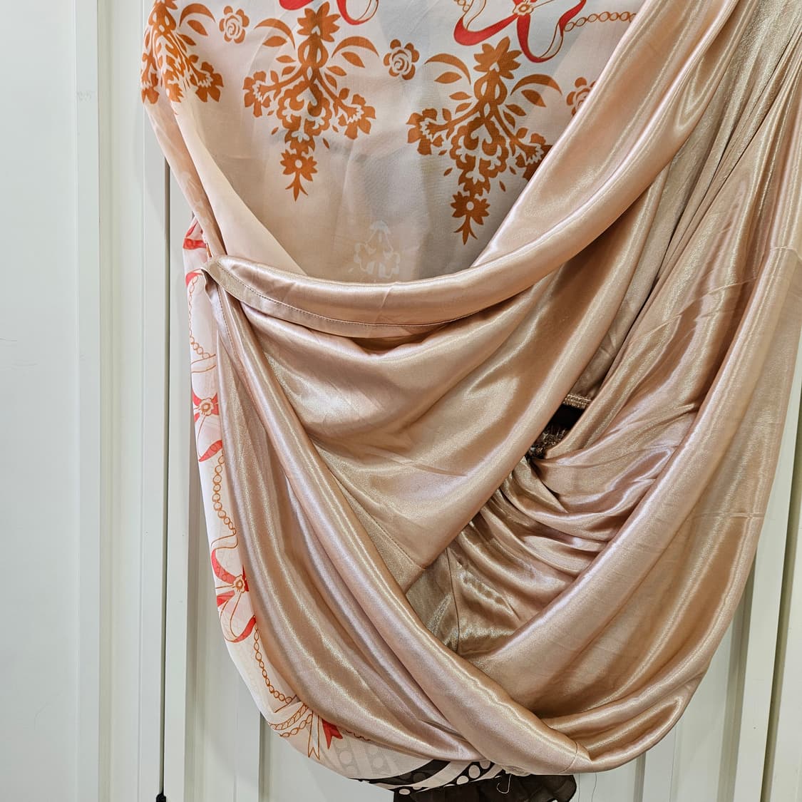 엑시즈팜 (axes femme) 초콜릿무드 리본 프린트 원피스 상품이미지9