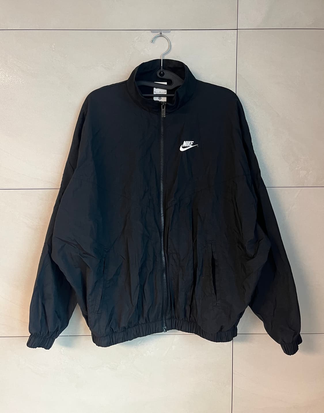 나이키 에센셜 바람막이 블랙 [M]  상품이미지2