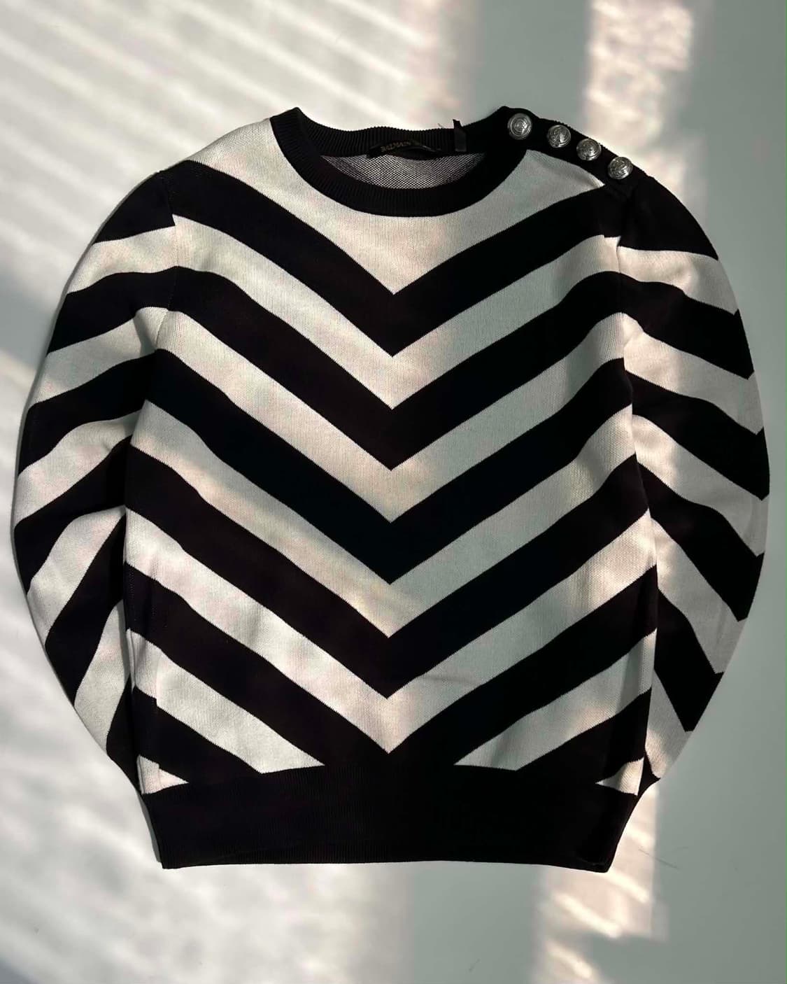 [M] 발망 X H&M 쉐브론 은장 니트 스웨터 상품이미지1