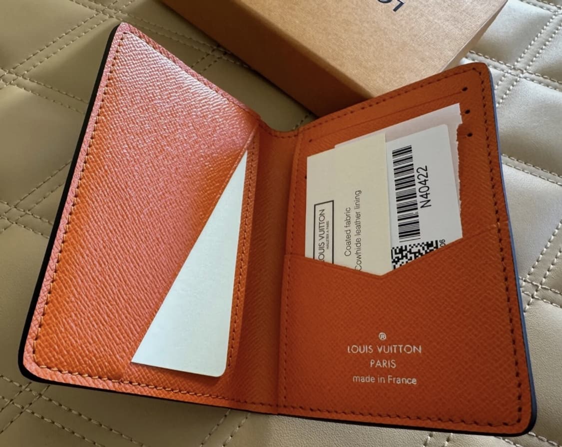 [정품] 루이비통 다미에 인피니티 패스포트 커버 카드 지갑  컨디션: A 상품이미지4