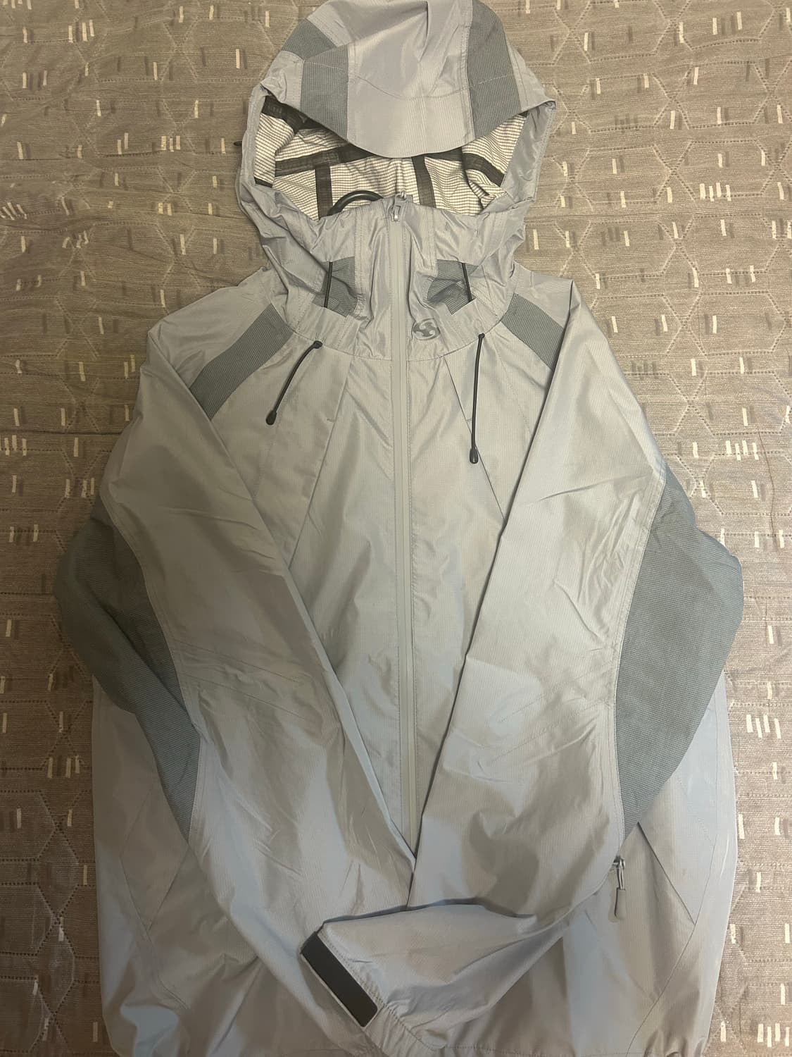 산산기어 윈드 쉴디드 재킷 아이스 그레이 상품이미지1