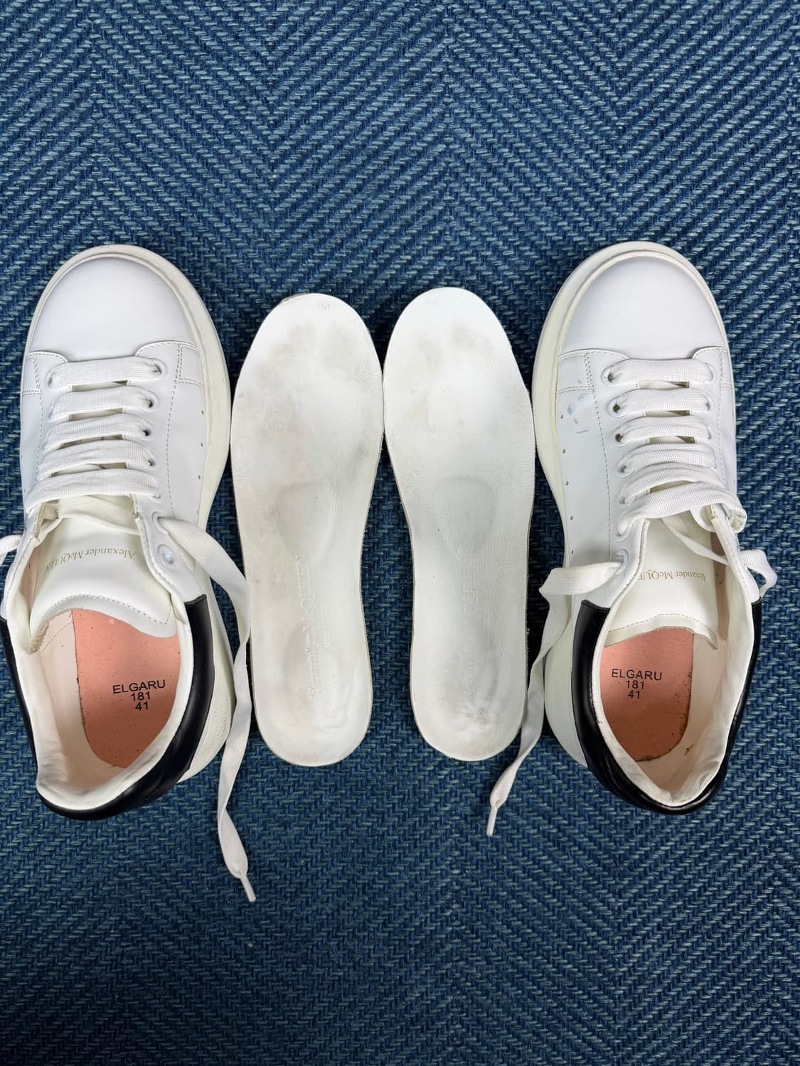 알렉산더 맥퀸 오버솔 화이트 블랙 41 상품이미지6