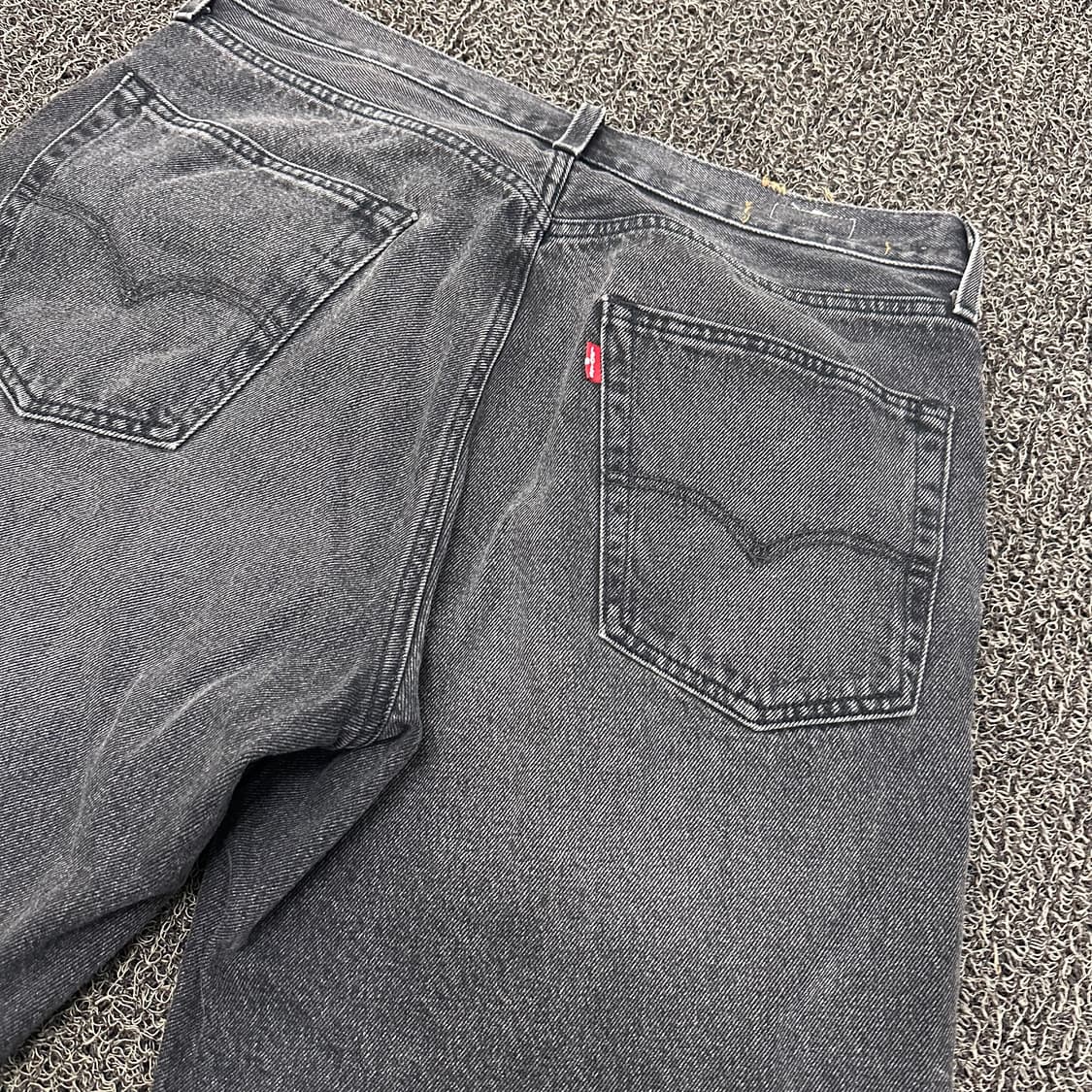 리바이스 프리미엄 데님 흑청반바지 34인치 상품이미지5