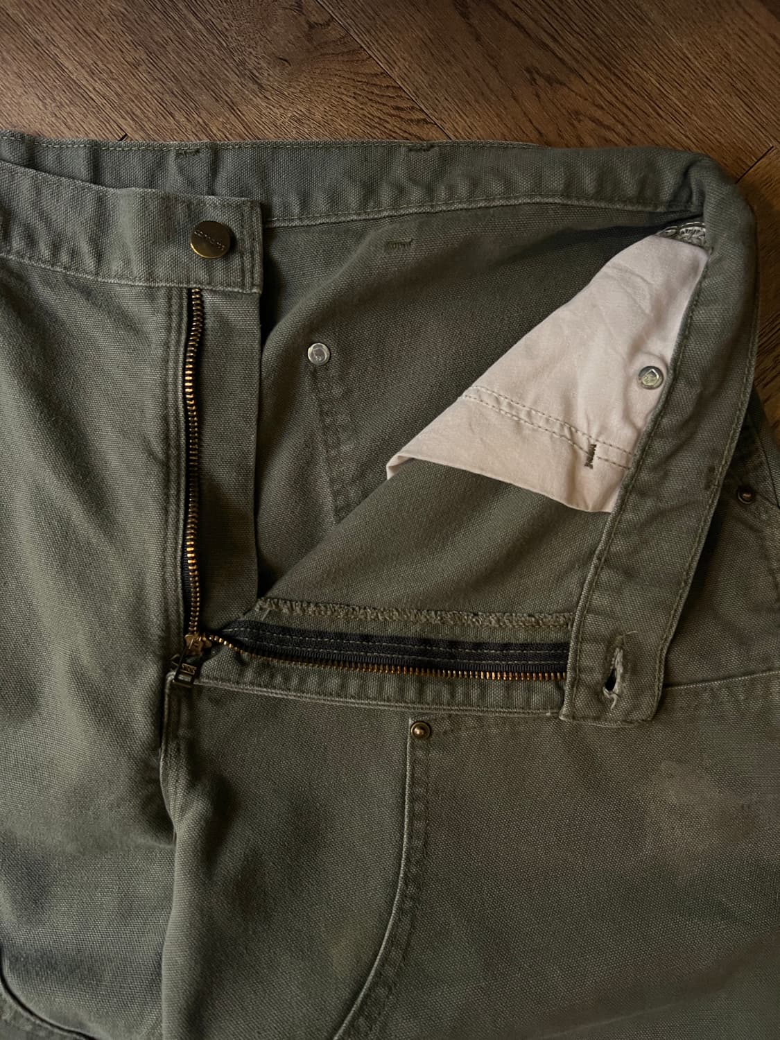 [36]칼하트 USA 더티워싱 모스그린 더블니 워크 팬츠 상품이미지3