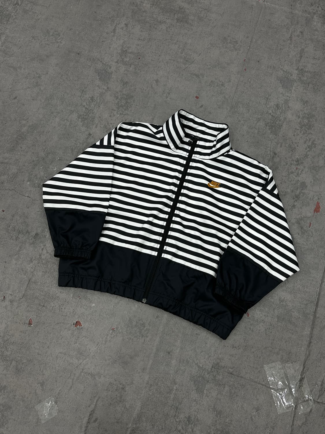 나이키 스트라이프 배색 바람막이 상품이미지1