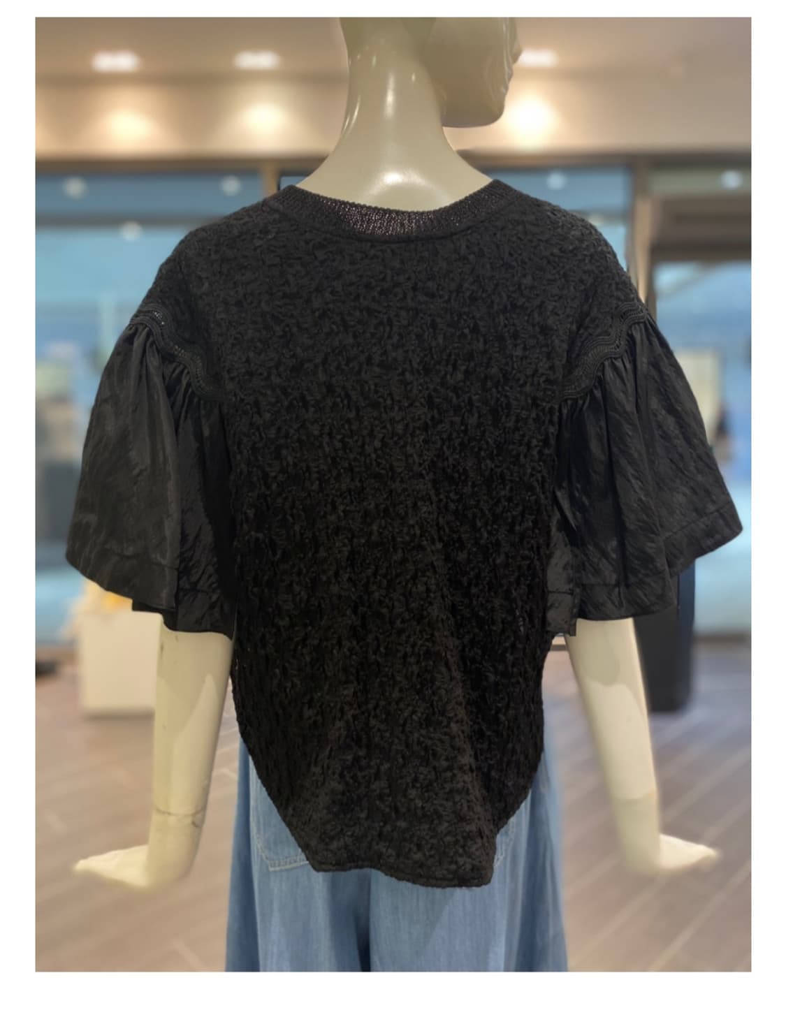 한섬 오즈세컨 엠보 크링클 블라우스  상품이미지4