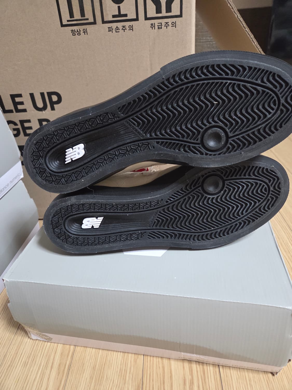 뉴발란스 272 260사이즈 새상품 NM272PAN 상품이미지5