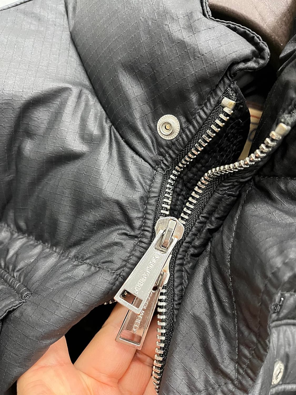 100) 디스퀘어드 콜마이너 다운패딩 상품이미지5