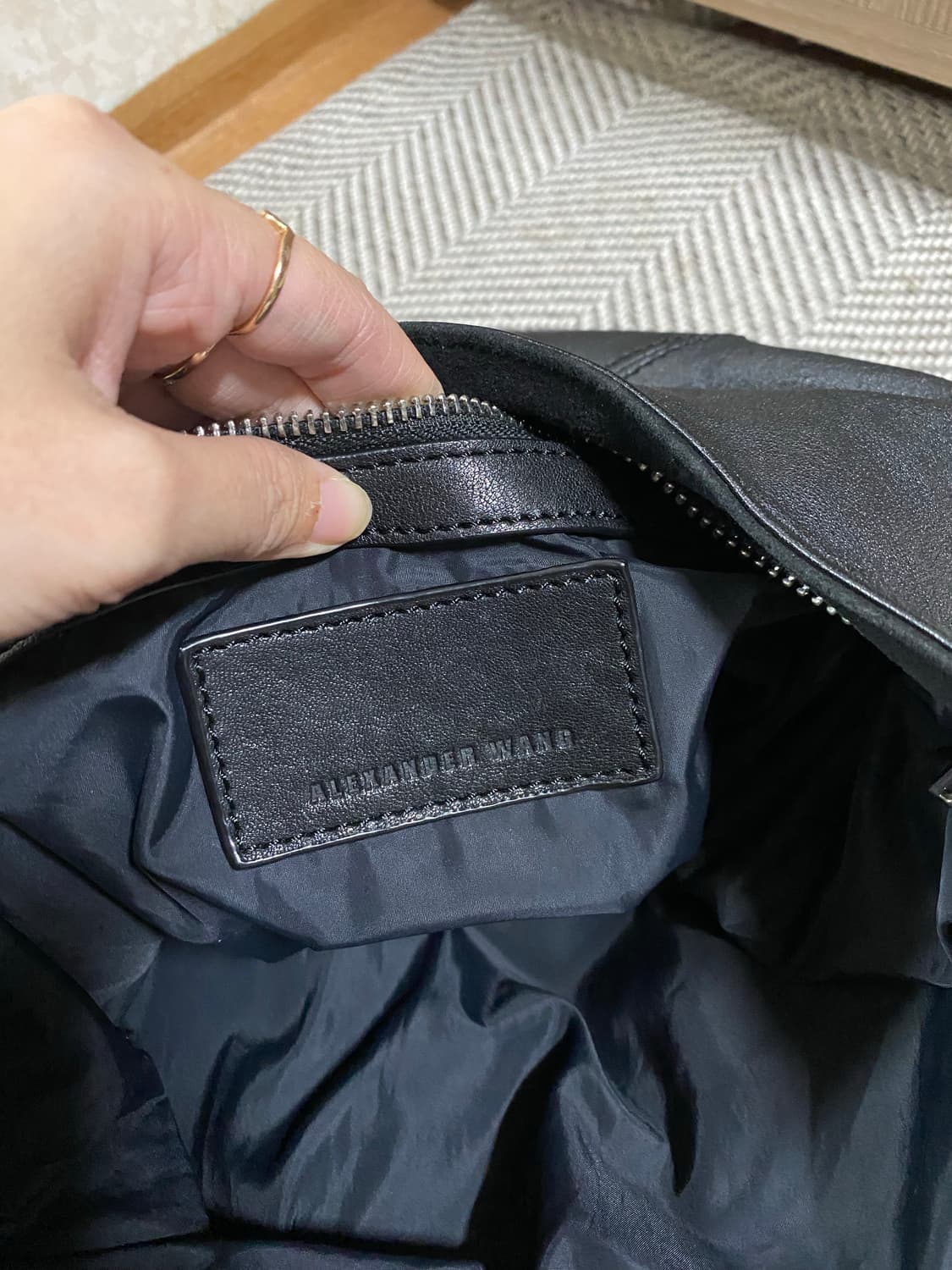 알렉산더왕 도나 호보백 상품이미지3