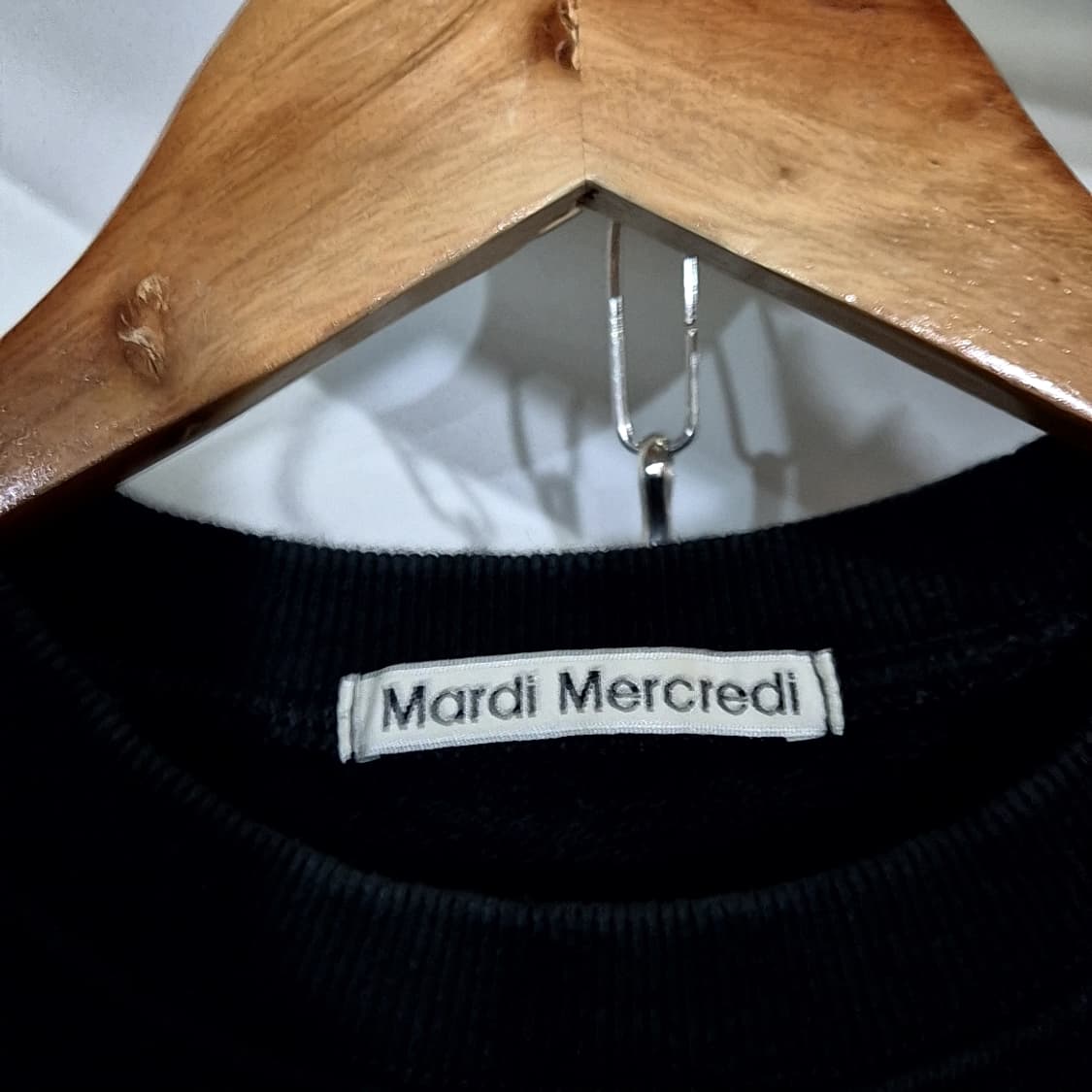 Mardi Mercredi 마르디 메크르디 플라워 맨투맨 상품이미지3