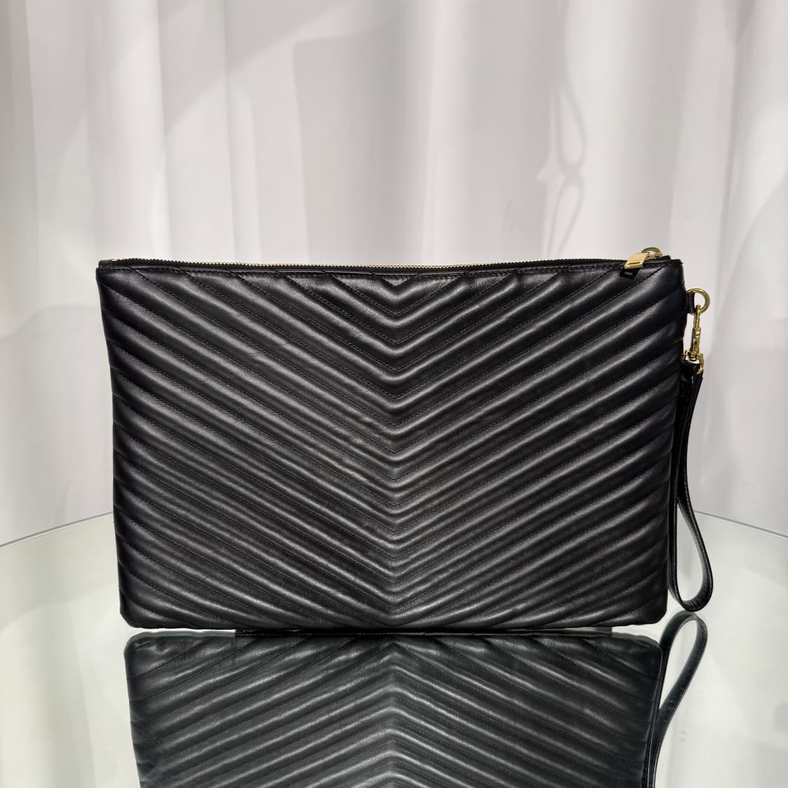 생로랑 모노그램 마틀라세 금장 클러치백
 상품이미지4