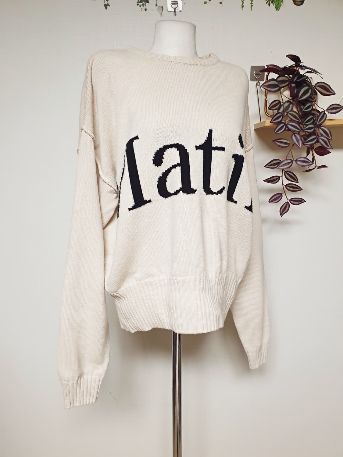 마뗑킴 22SS 빅로고니트 55~88 아이보리 F 상품이미지3