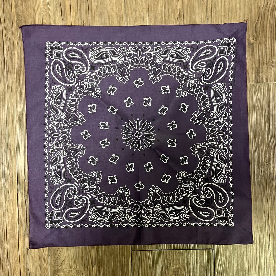 클래식 페이슬리 반다나/스카프(플럼) 상품이미지2