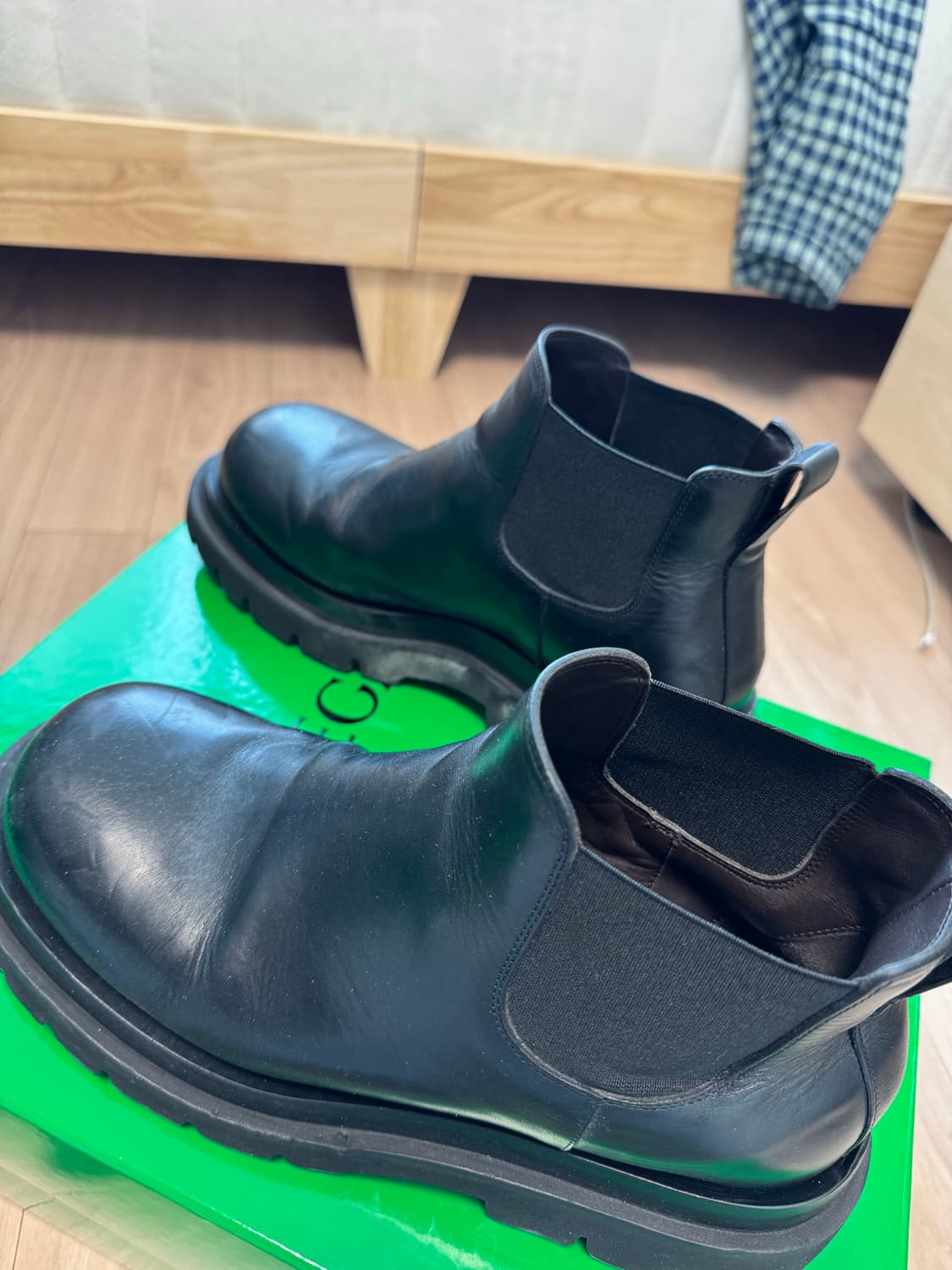 (42)보테가베네타 러그 부츠 상품이미지5