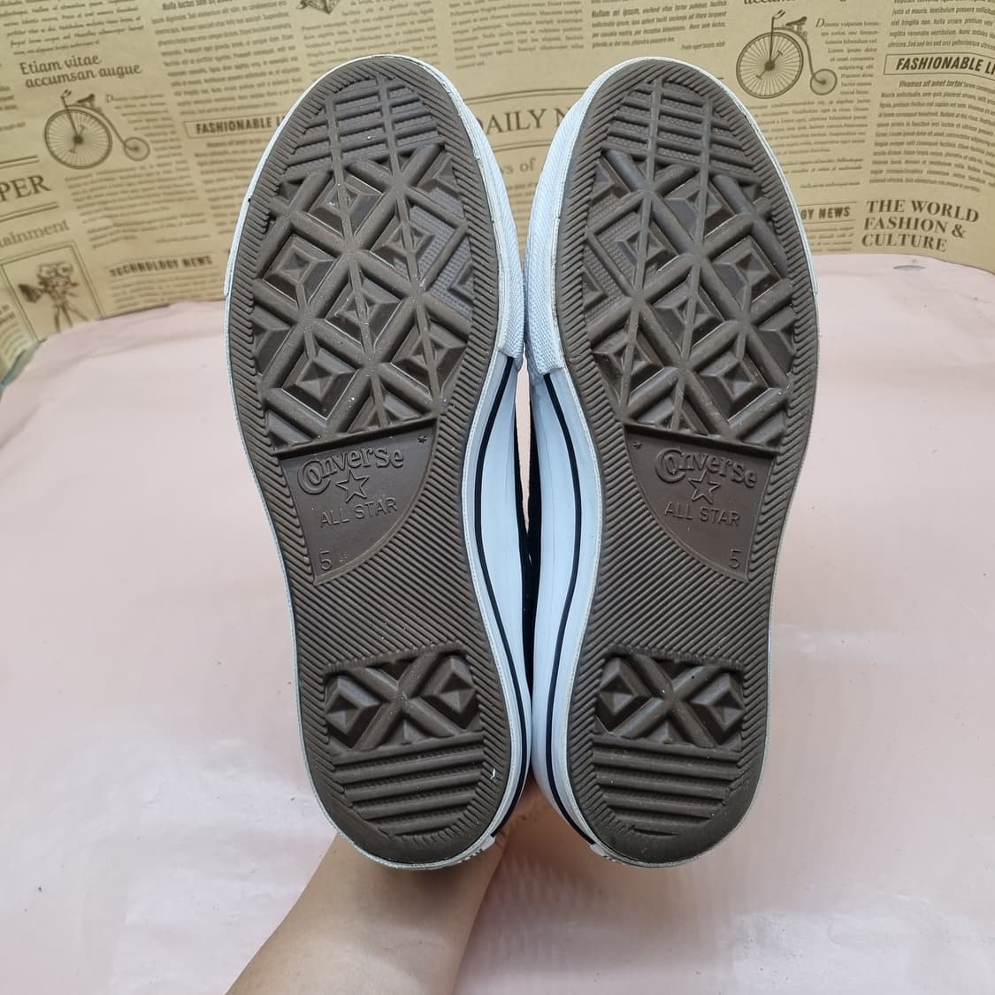 컨버스 척테일러 리프트 여성운동화240 상품이미지3