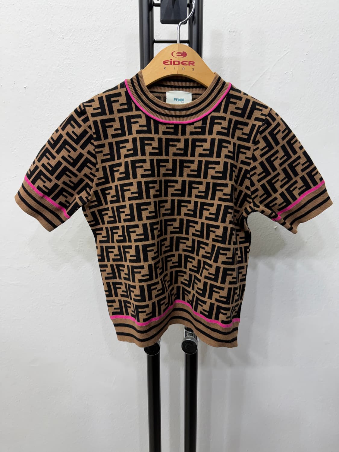 정품) 펜디 키즈 FF 로고 반팔 니트 6y 상품이미지1