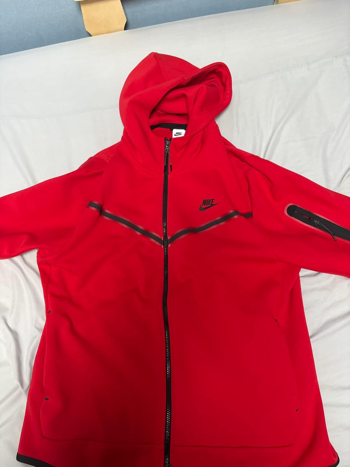 나이키 테크플리스 레드 상품이미지1