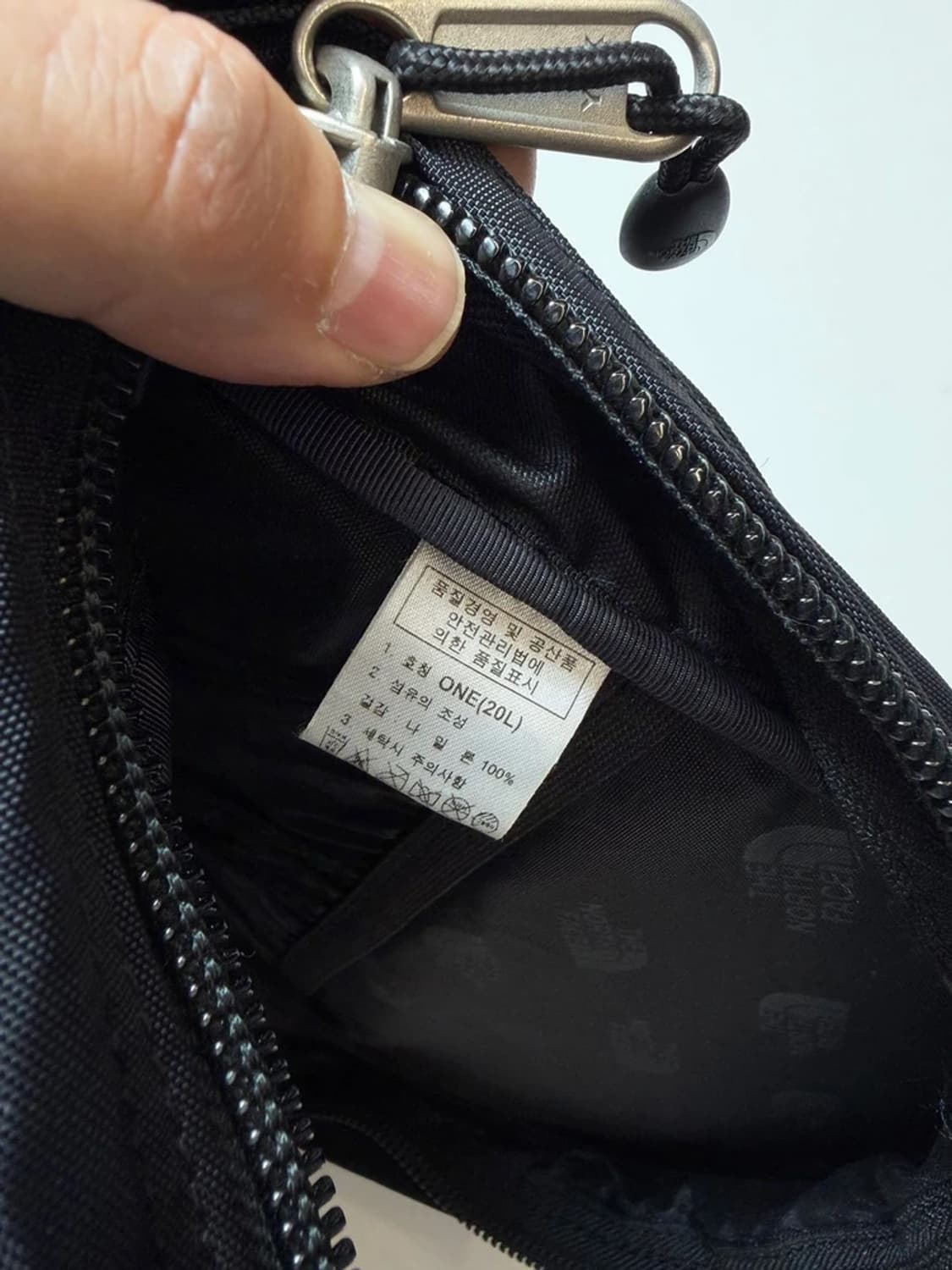 노스페이스 00's 에센셜 스몰 고프코어 백팩 Q1537 상품이미지8