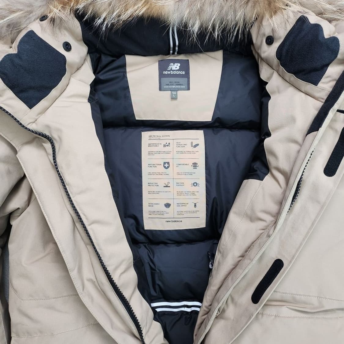 NEW BALANCE 구스다운 패딩 Men L/100 상품이미지3