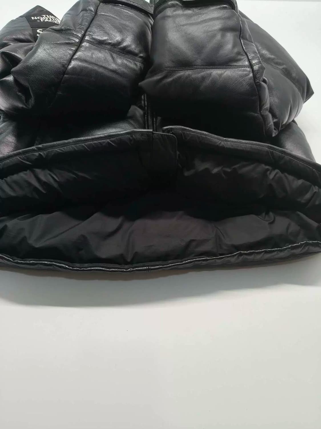 [M] 슈프림 x 노스페이스 레더 눕시 자켓 상품이미지3