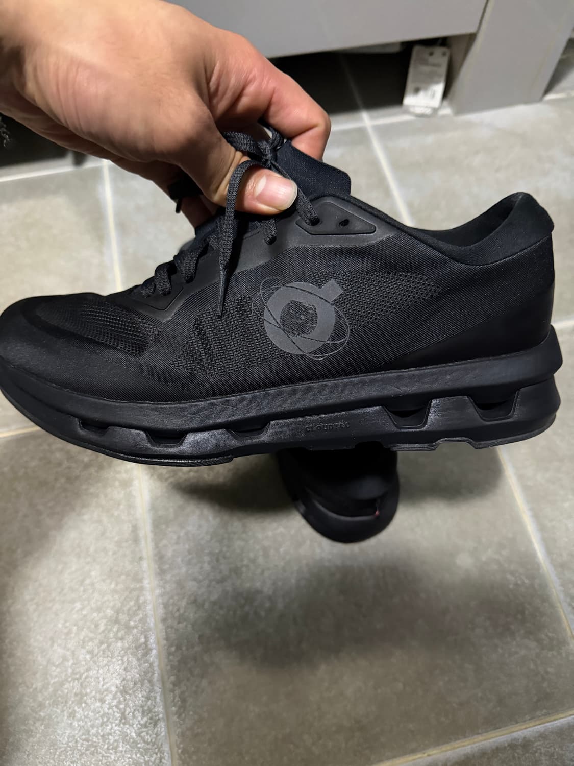 온러닝 키스 콜라보 블랙 280 상품이미지1