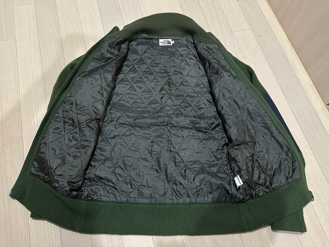 노스페이스 니트집업 카키 90(S) 공용 상품이미지8