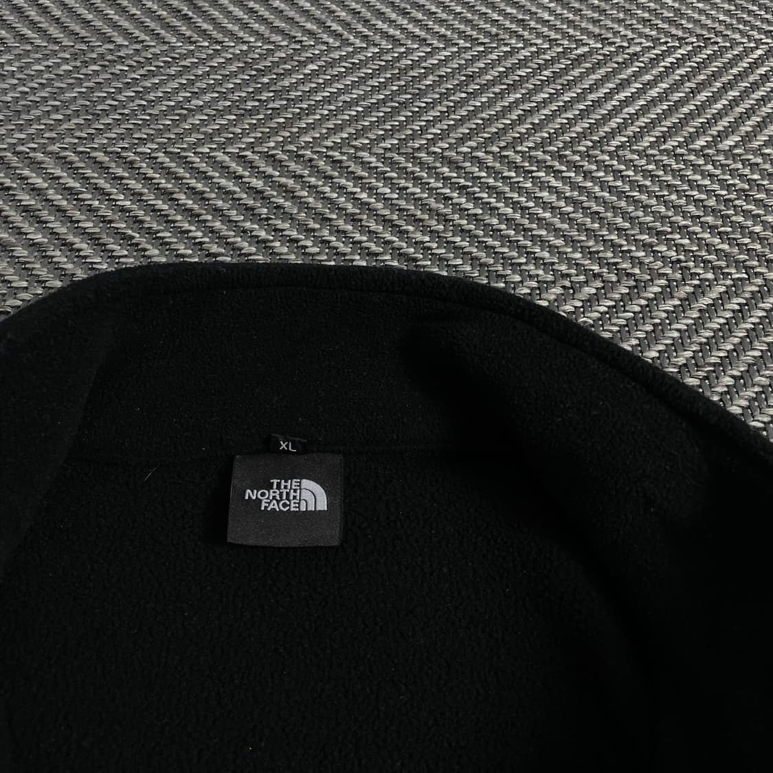 노스페이스 블랙 미니멀 후리스 자켓y 2940 상품이미지5