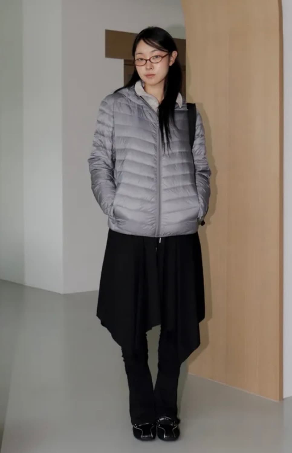 넥시 울트라 라이트 다운 후드 경량 패딩 그레이 상품이미지2