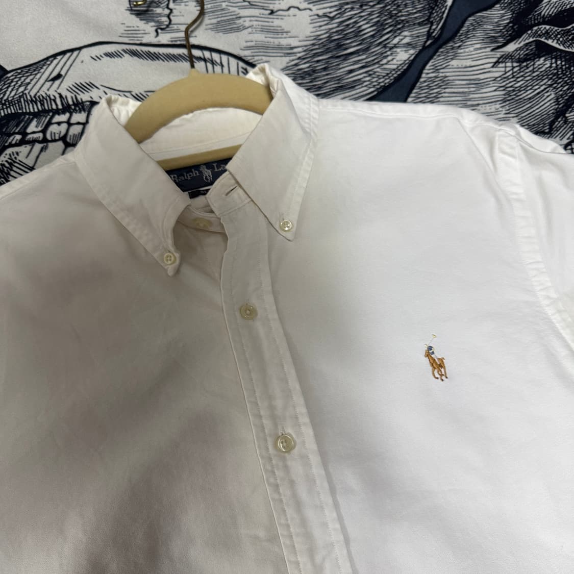 폴로랄프로렌 화이트셔츠 M사이즈 상품이미지2