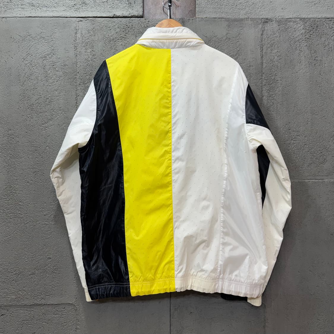 나이키 윈드러너 바람막이 (L)   상품이미지3