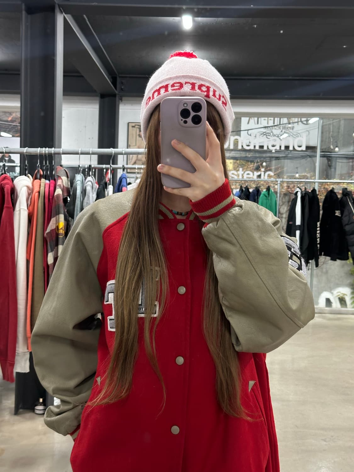 슈프림 레드로고 방울 비니 상품이미지1