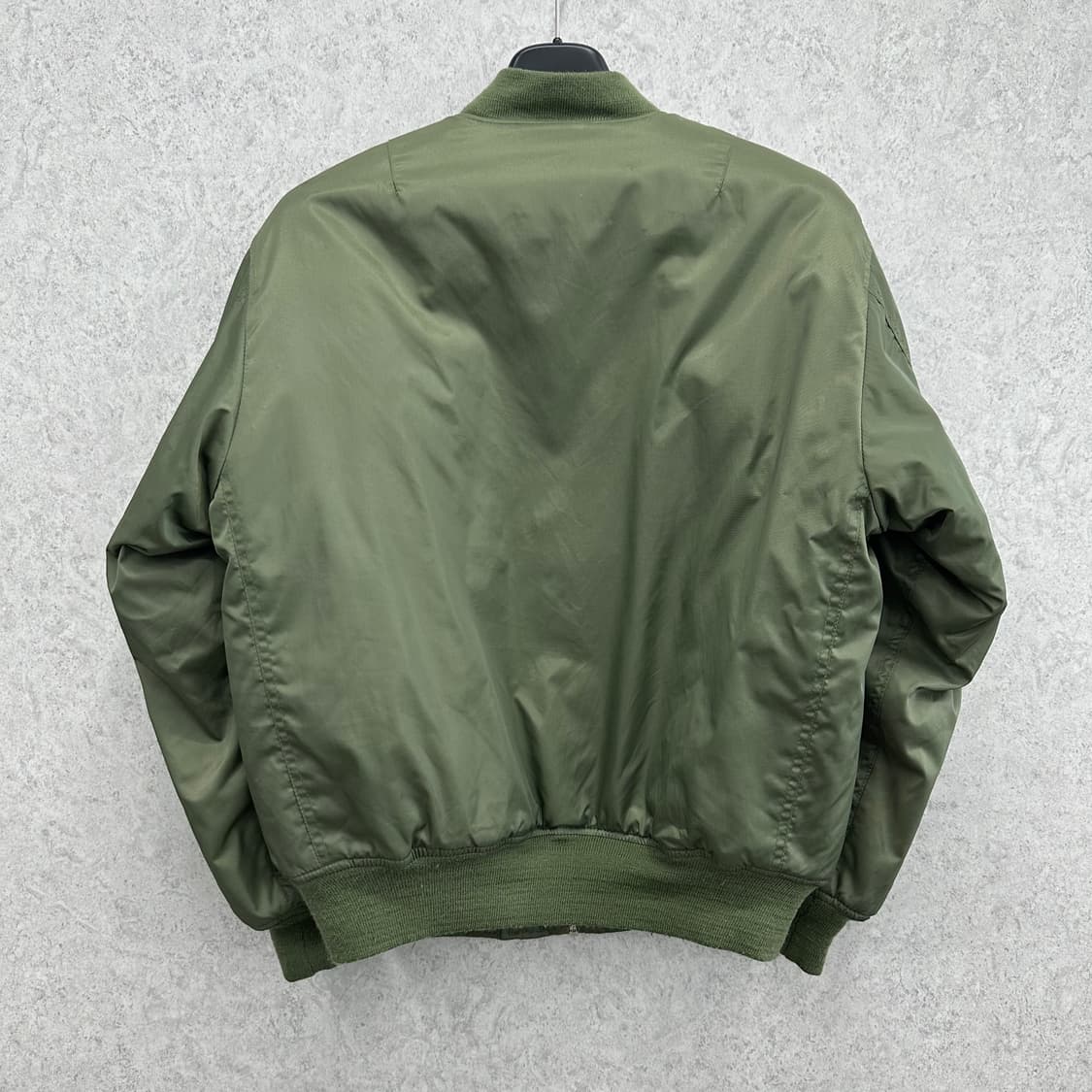 100 재팬 남자 카키 항공점퍼 상품이미지2