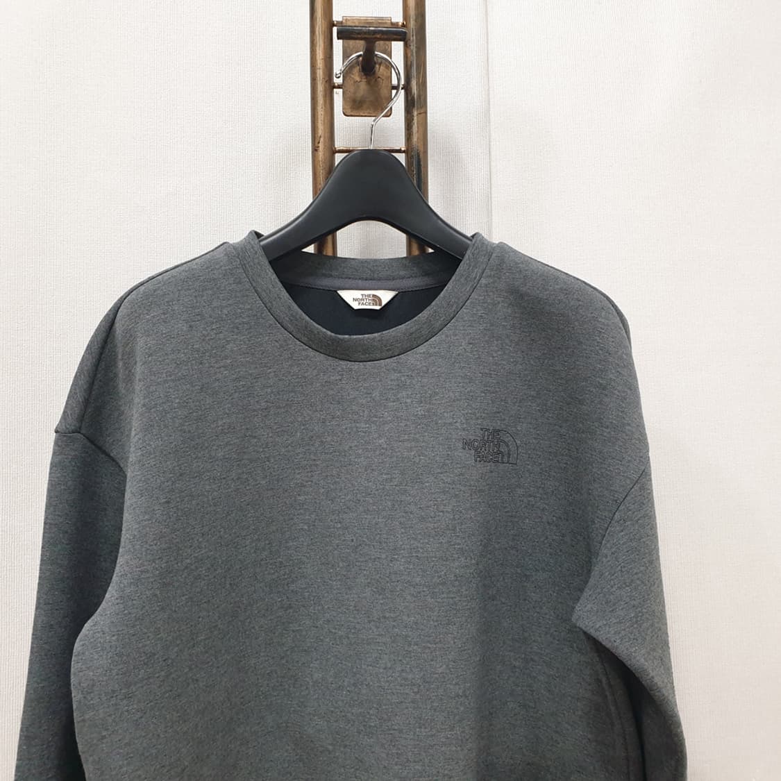 노스페이스 우먼 맨투맨 스웻셔츠 85(S) 상품이미지2