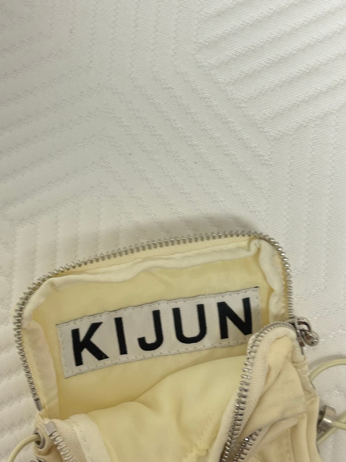 기준 kijun 사틴 미니 백 버터 상품이미지3